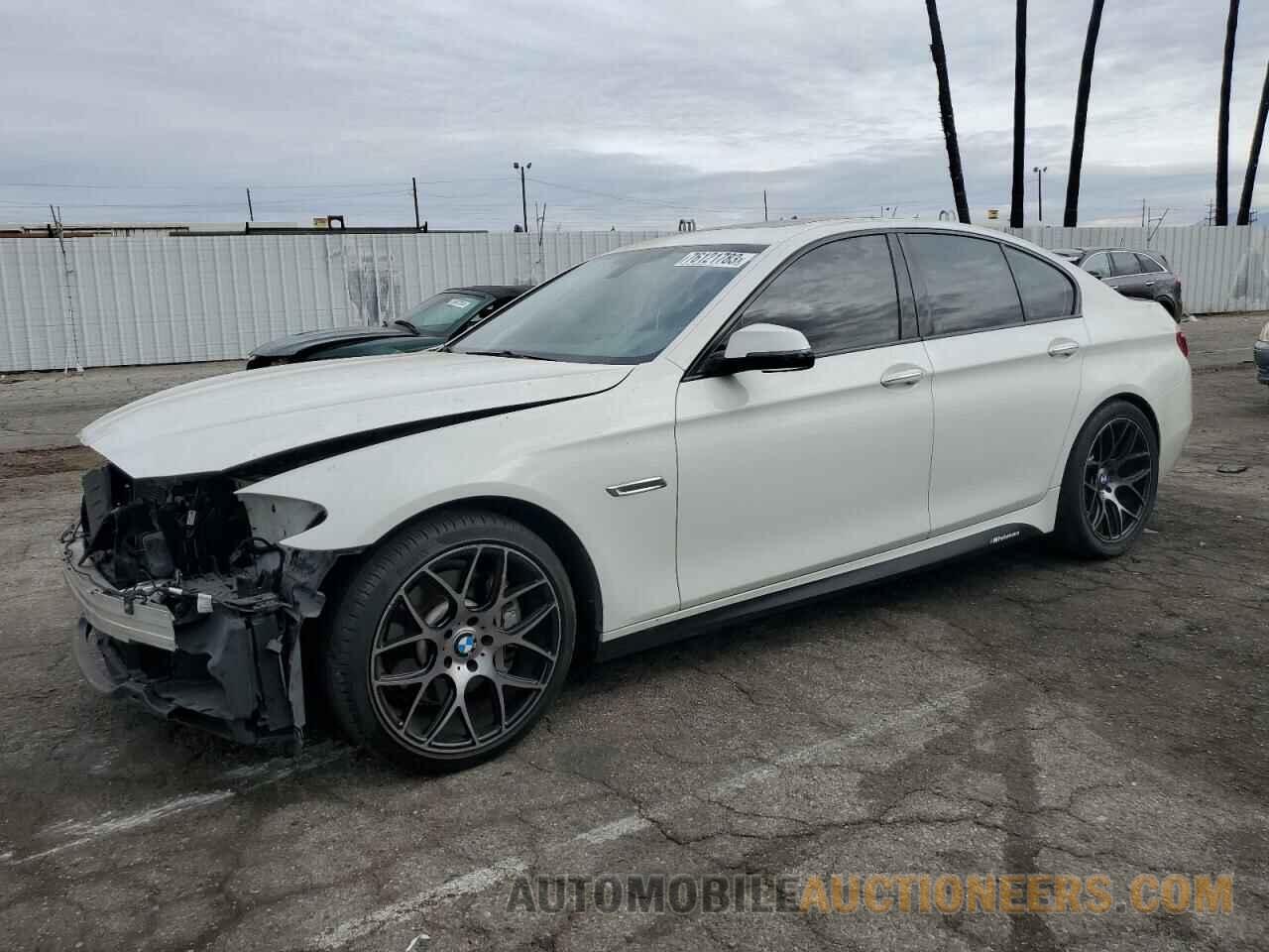 WBA5B1C51FG126104 BMW 5 SERIES 2015