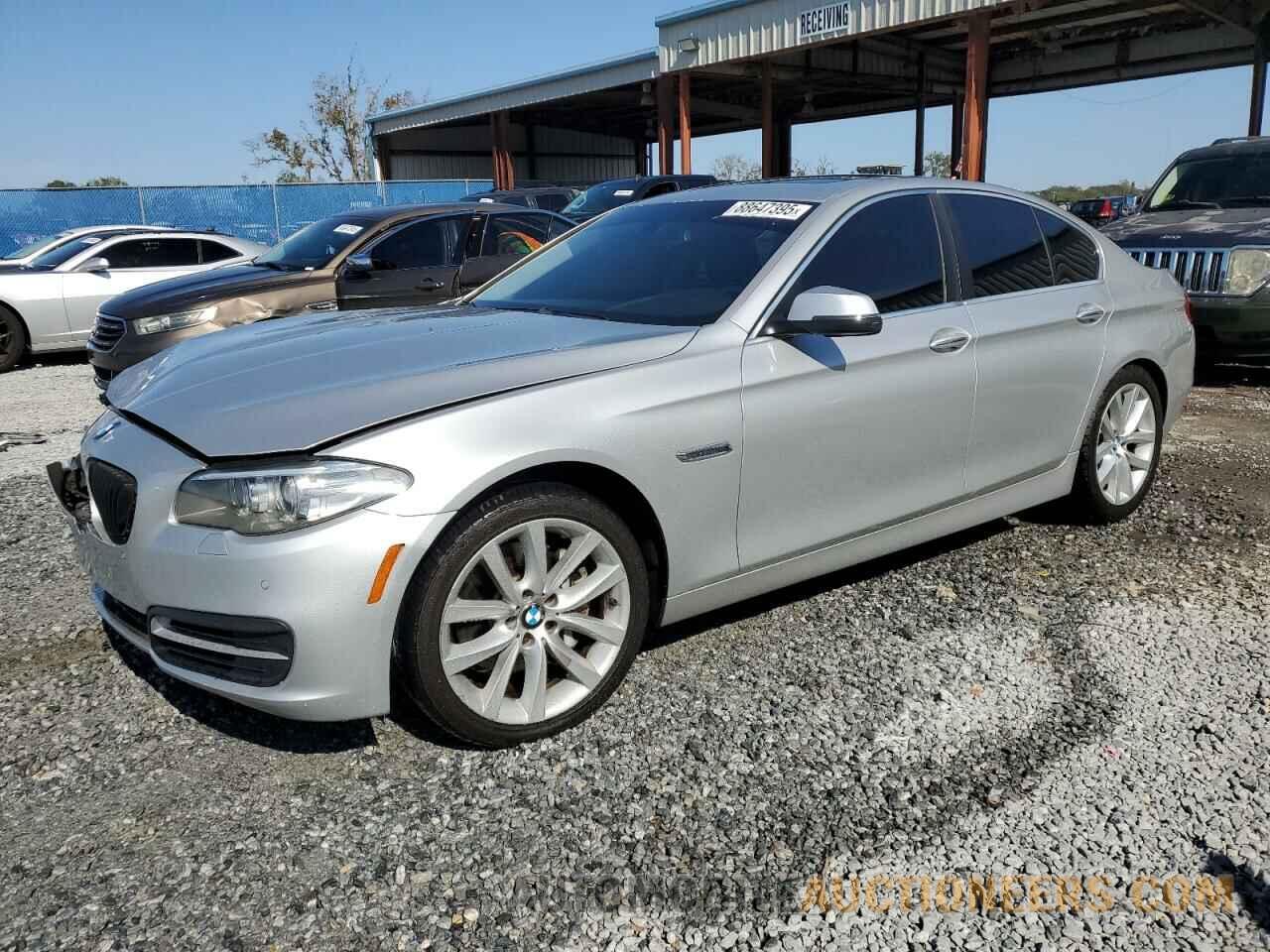 WBA5B1C55ED478456 BMW 5 SERIES 2014