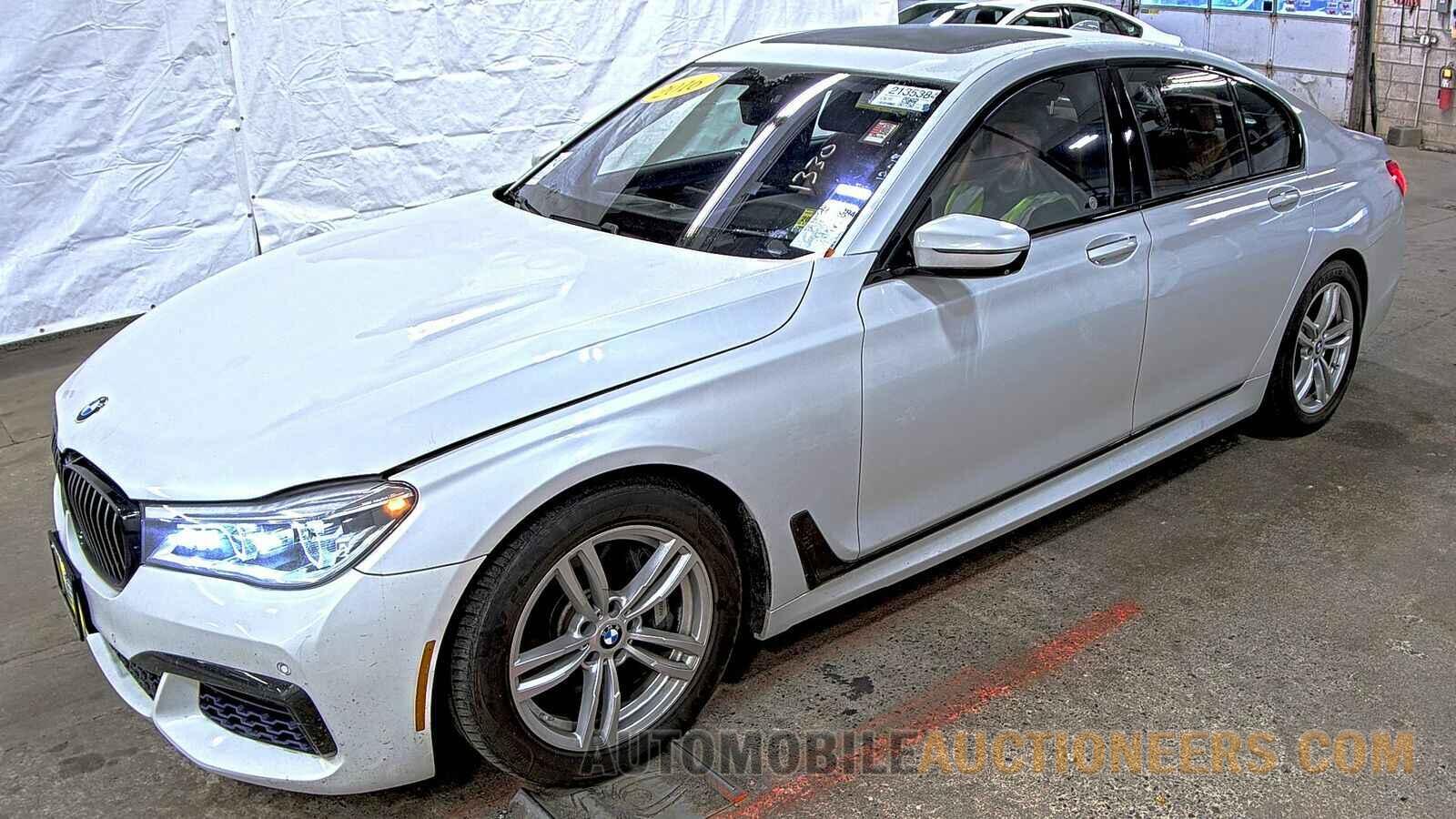 WBA7B0C54GG526775 BMW 7 Series 2016