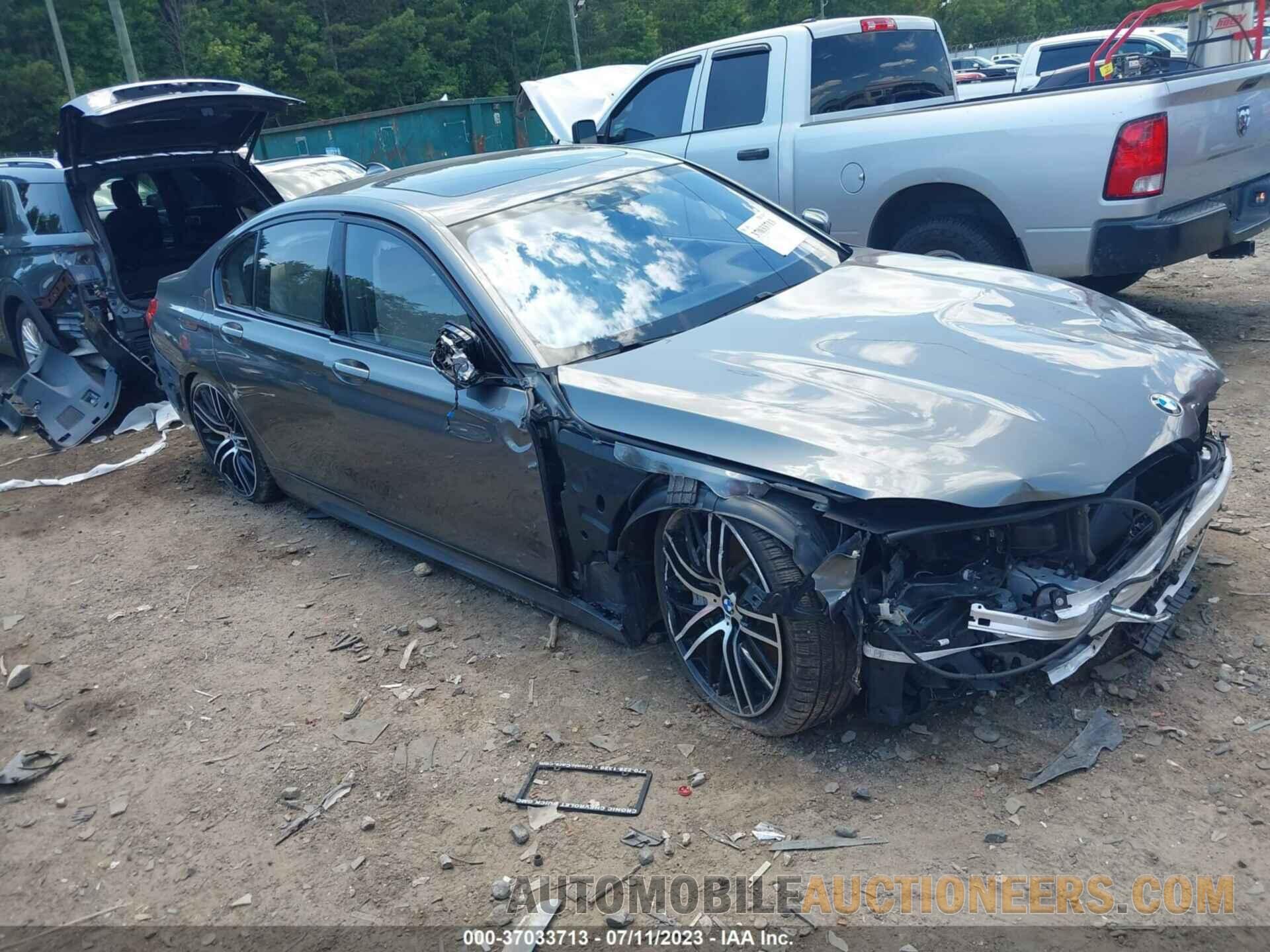 WBA7B0C57JG527345 BMW 7 SERIES 2018