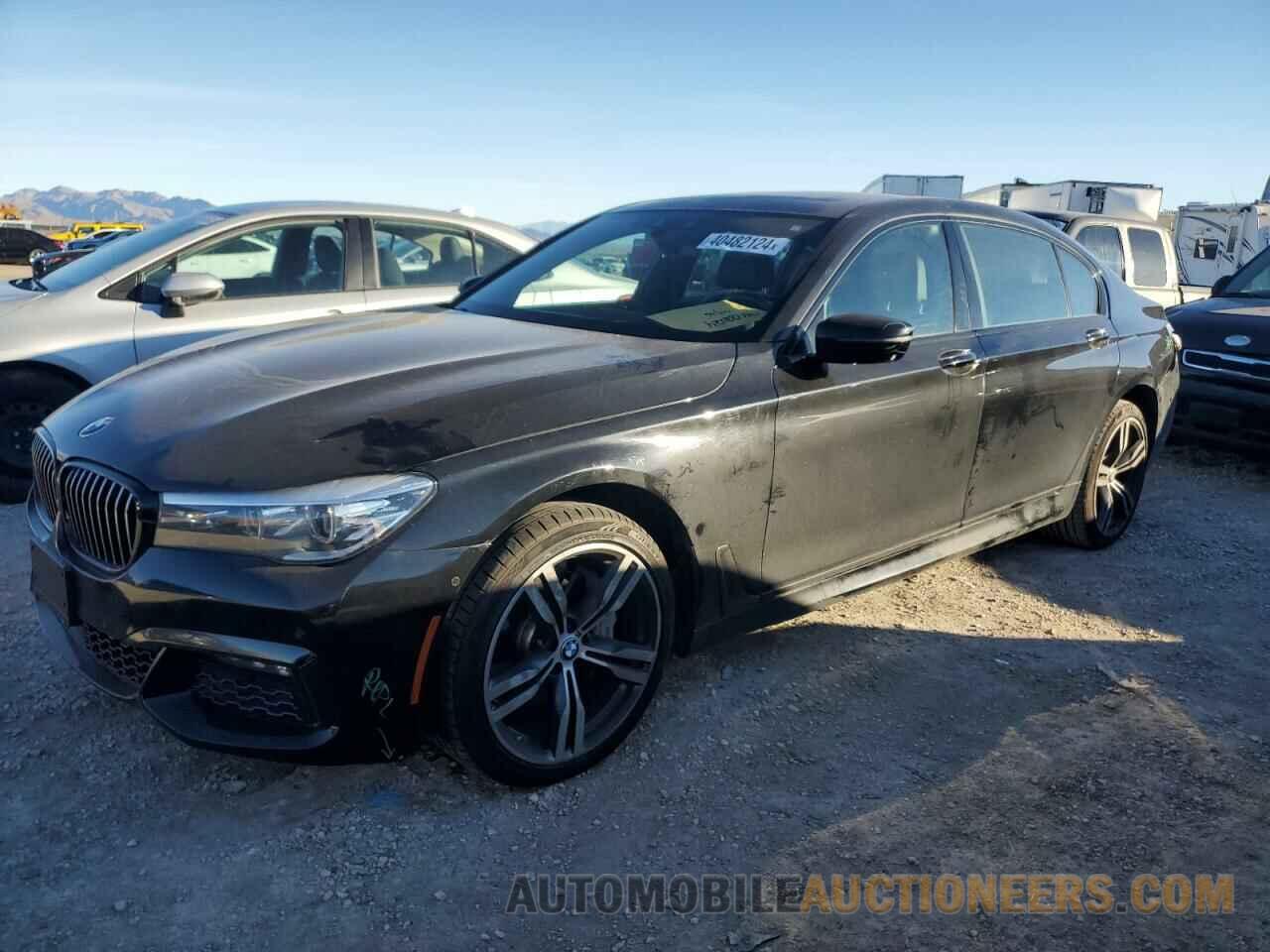 WBA7E2C30HG741332 BMW 7 SERIES 2017