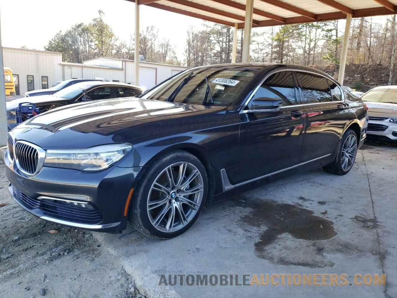 WBA7E2C34HG740992 BMW 7 SERIES 2017