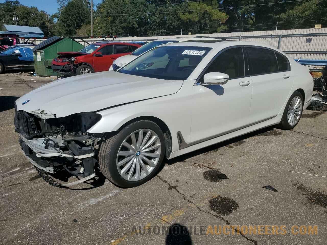 WBA7E2C37HG741327 BMW 7 SERIES 2017