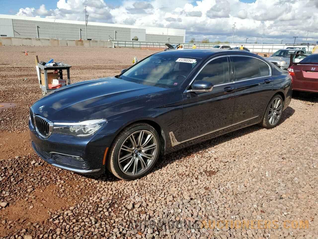 WBA7E2C50GG739001 BMW 7 SERIES 2016