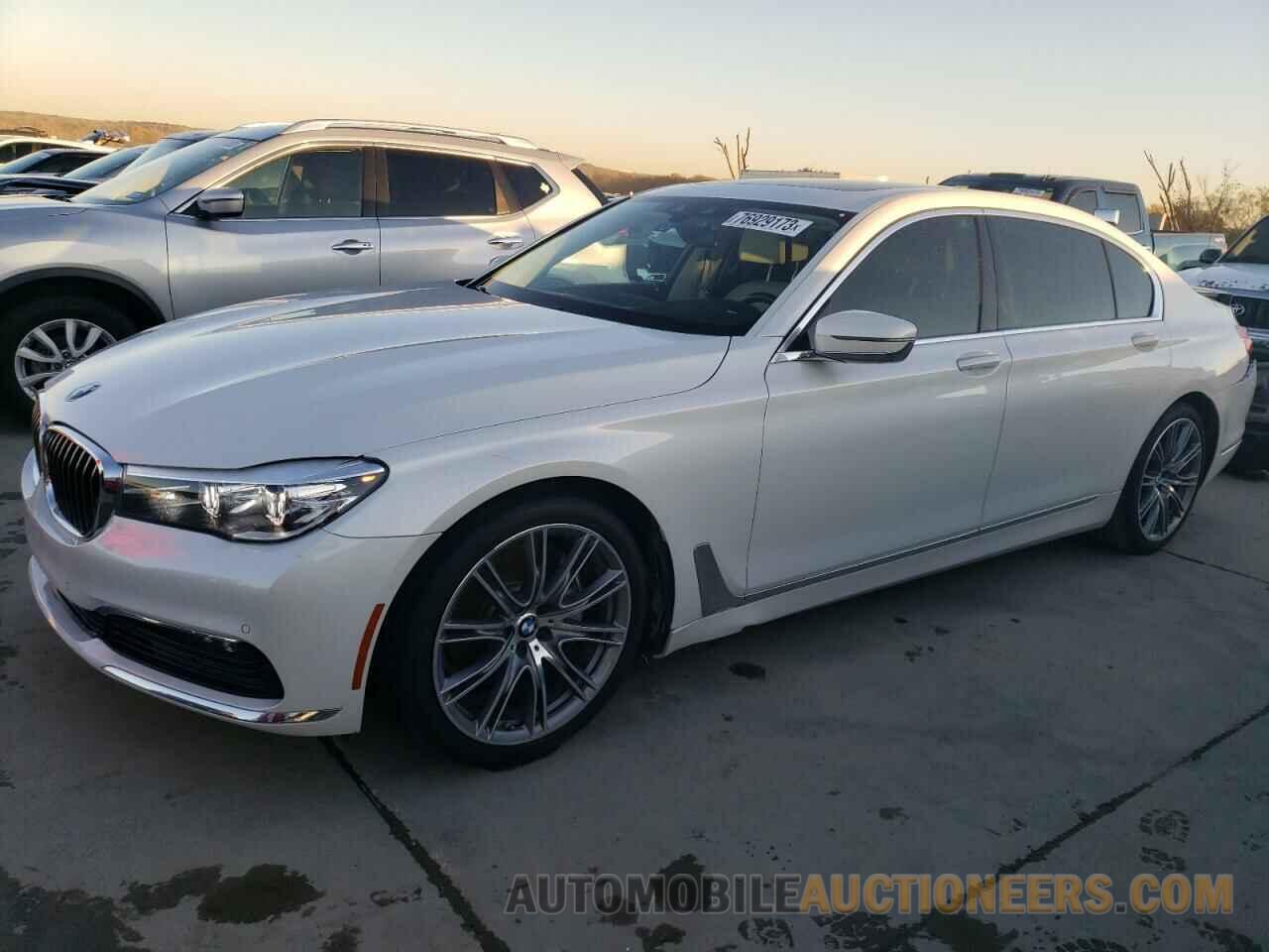 WBA7E2C51JG741931 BMW 7 SERIES 2018