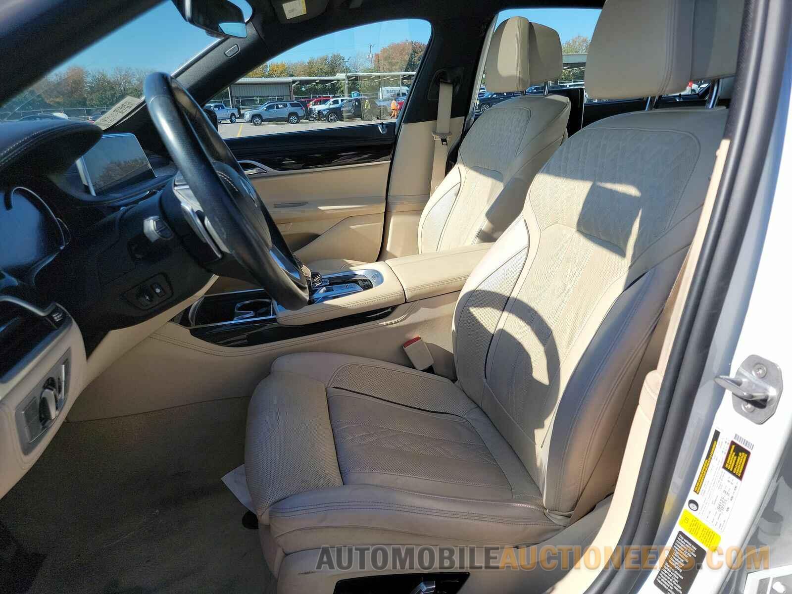 WBA7E2C52JG742361 BMW 7 Series 2018