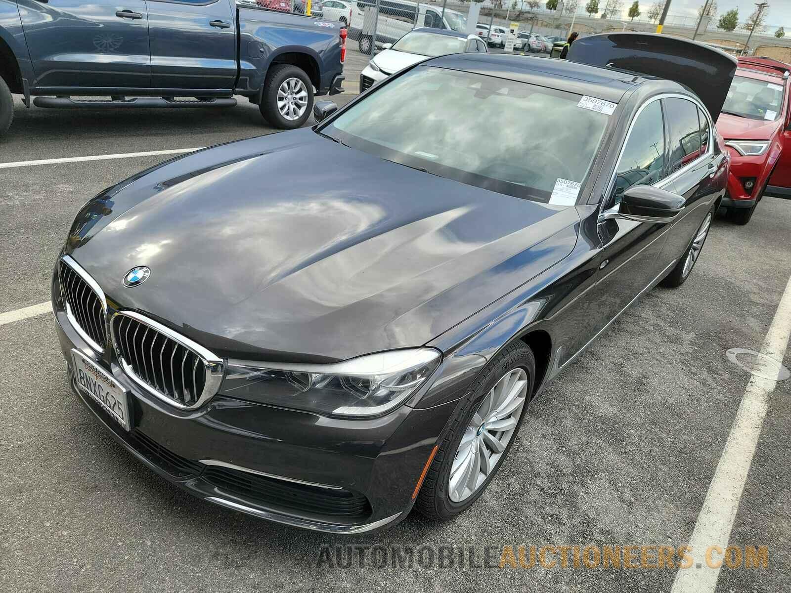 WBA7E2C53GG504317 BMW 7 Series 2016