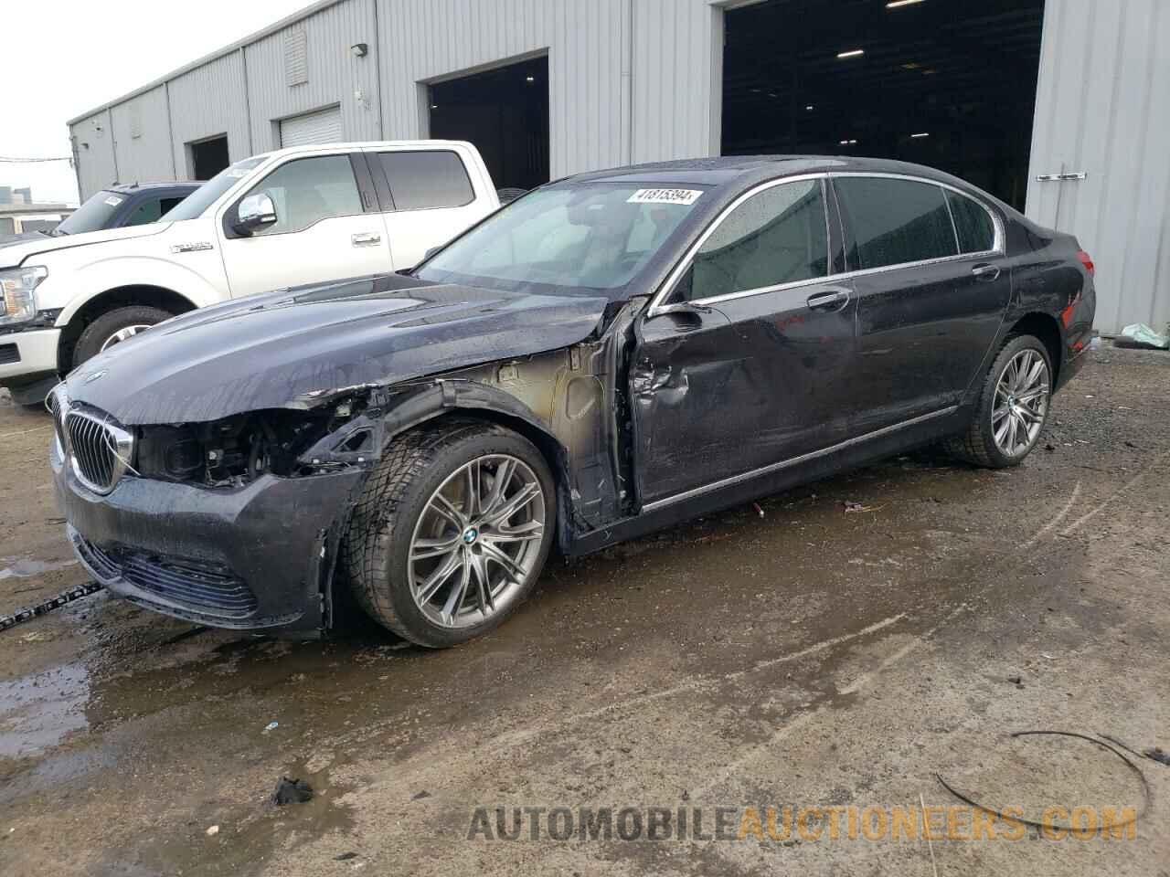 WBA7E2C53GG504690 BMW 7 SERIES 2016