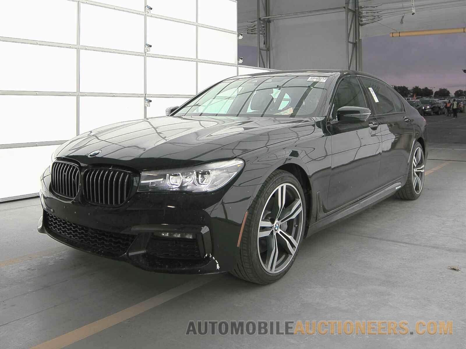 WBA7E2C54KB218272 BMW 7 Series 2019