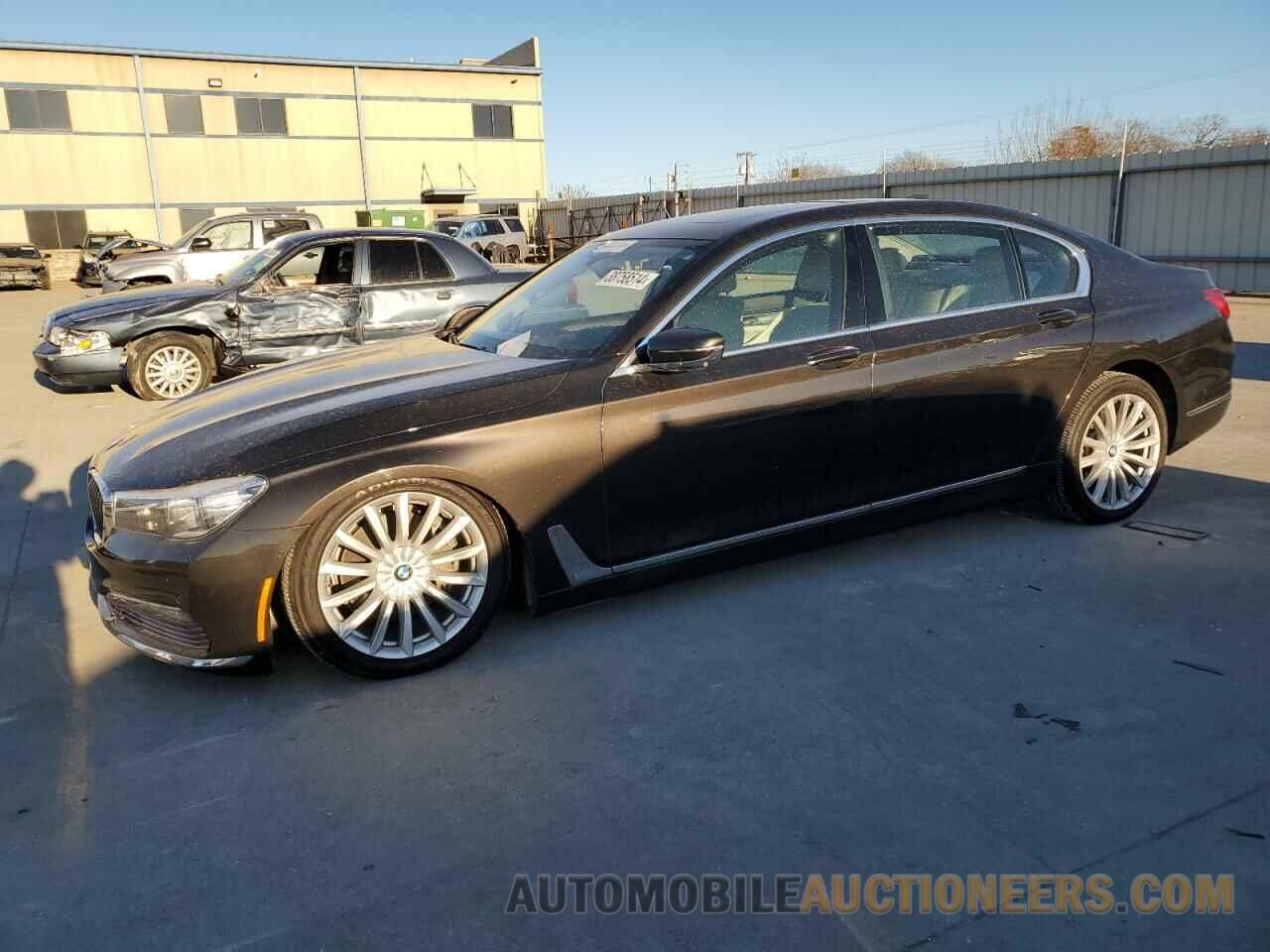 WBA7E2C55GG547346 BMW 7 SERIES 2016