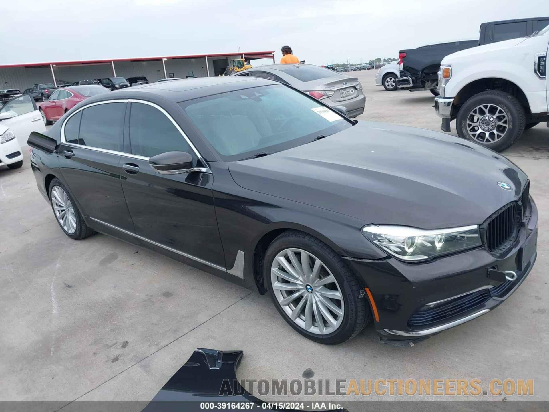 WBA7E2C55HG739772 BMW 740I 2017