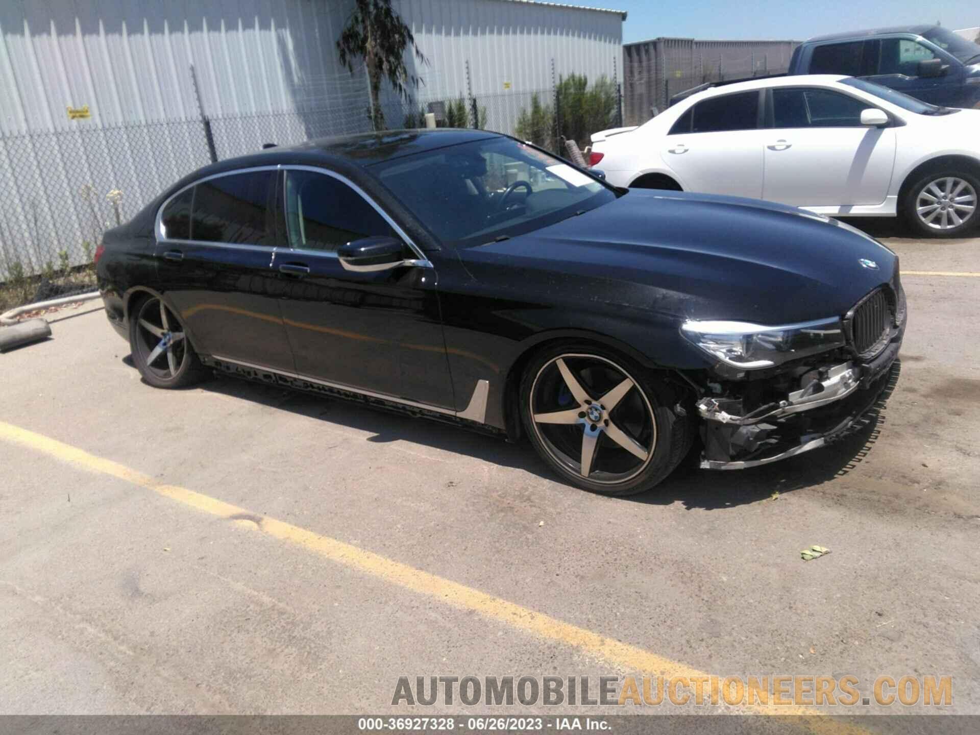 WBA7E2C55HG739884 BMW 7 SERIES 2017