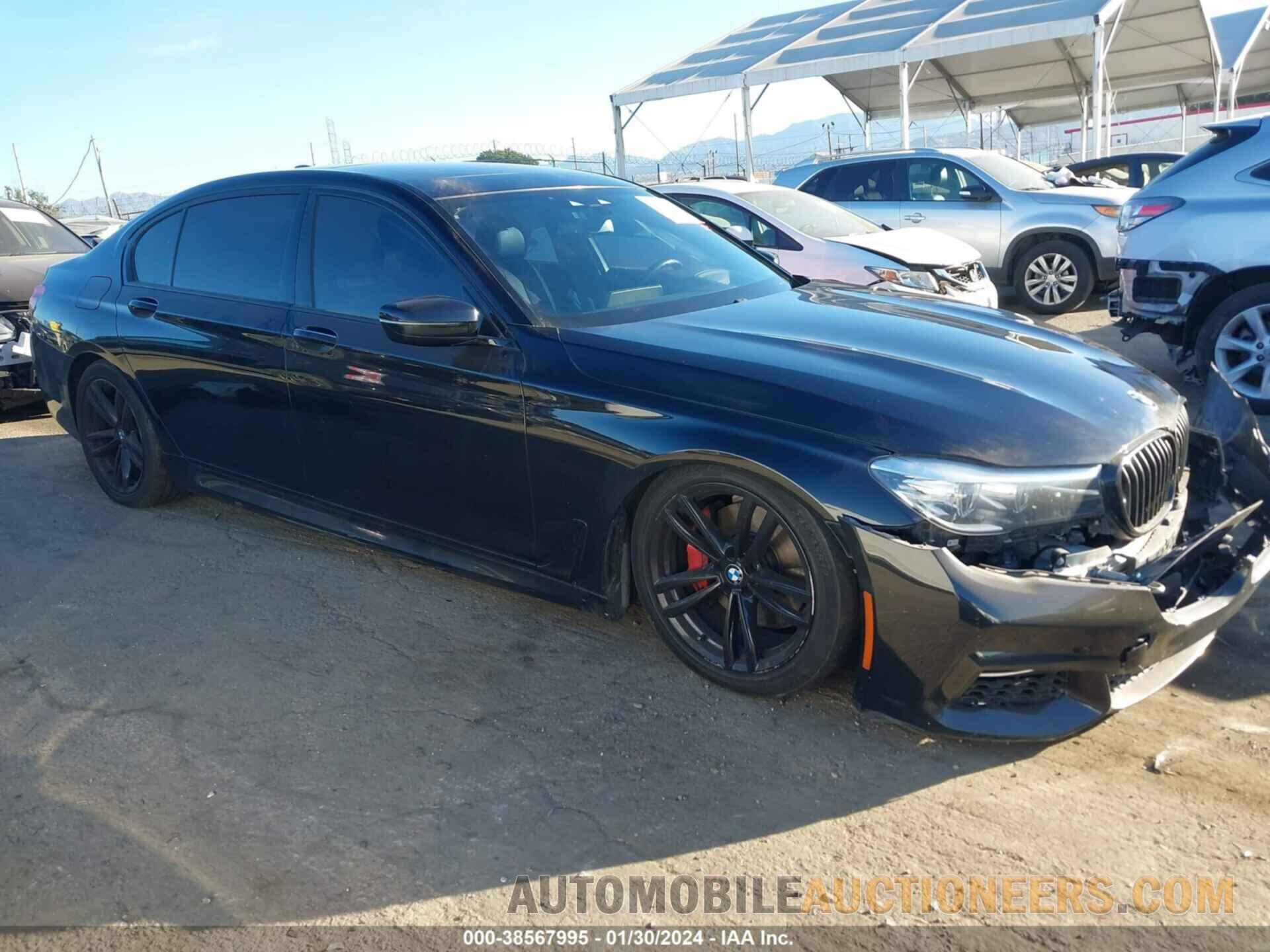 WBA7E2C56JG743139 BMW 740I 2018