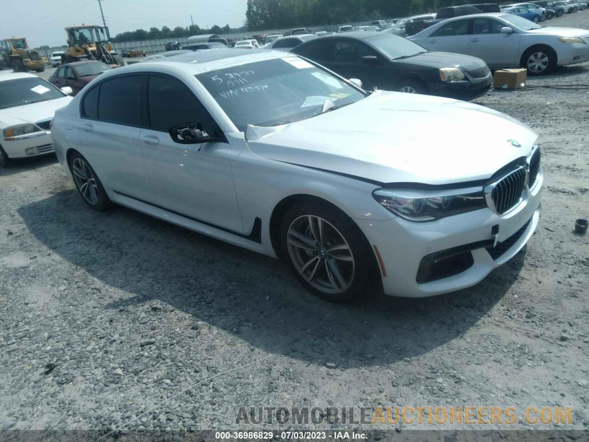 WBA7E2C57JG742534 BMW 7 SERIES 2018