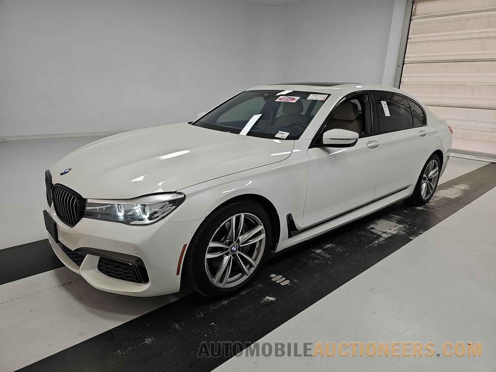 WBA7E2C58HG739295 BMW 7 Series 2017