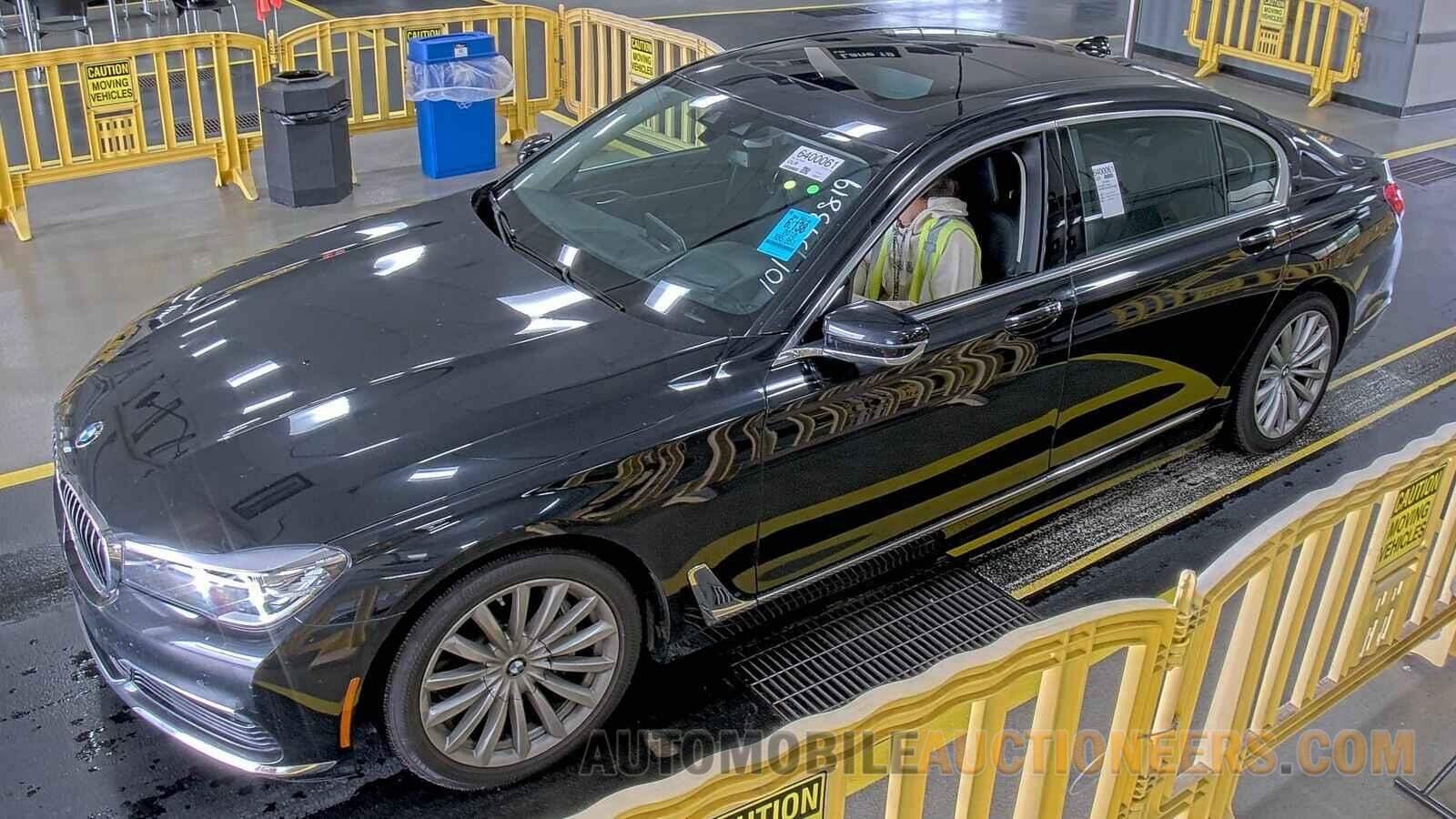 WBA7E2C59JG742633 BMW 7 Series 2018