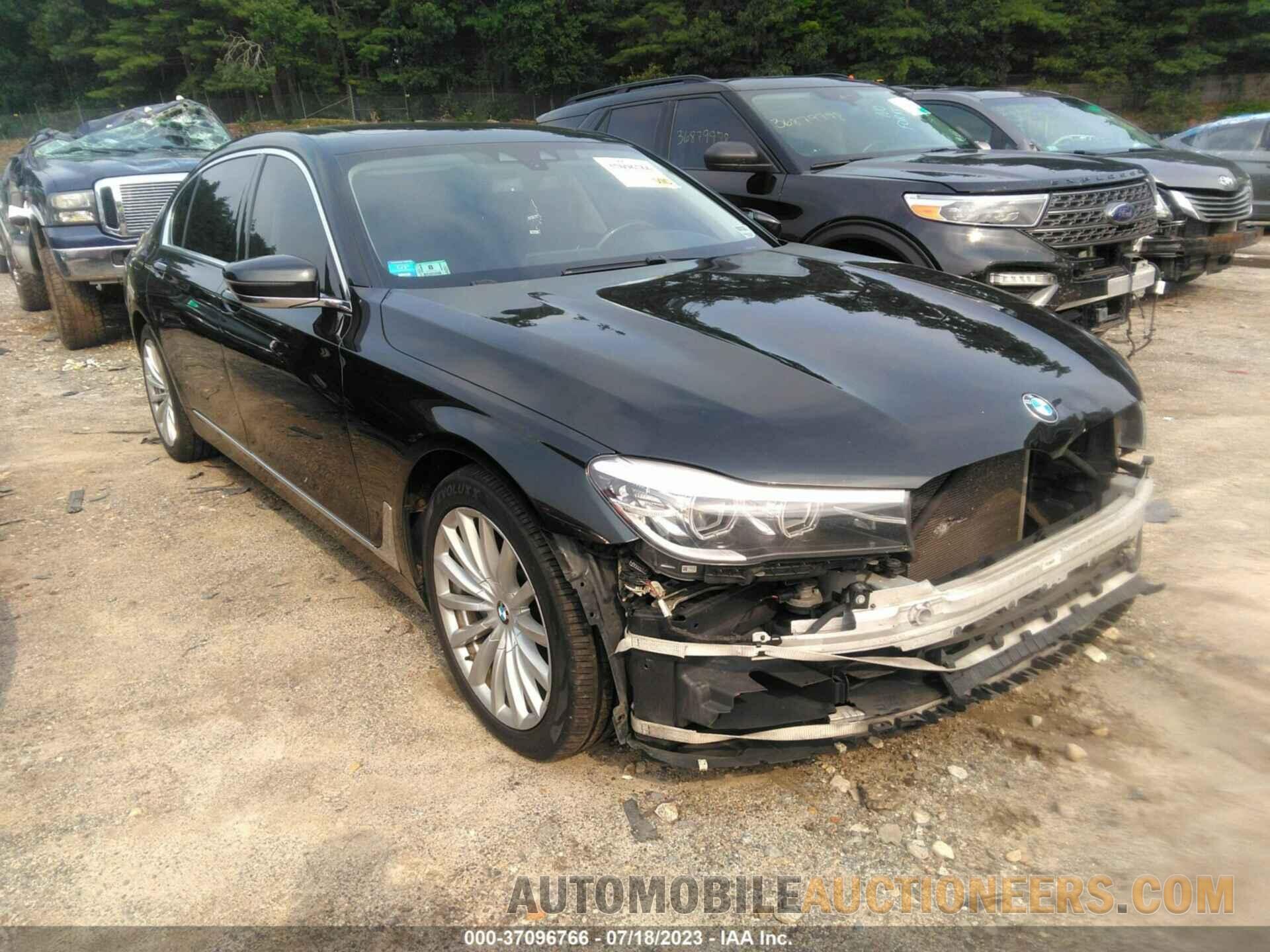 WBA7E4C57HGU99524 BMW 7 SERIES 2017