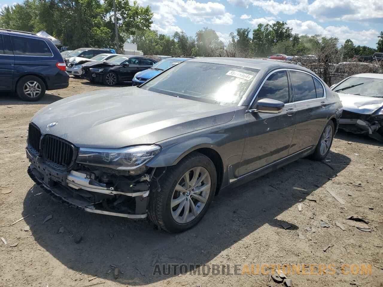 WBA7E4C57HGU99698 BMW 7 SERIES 2017