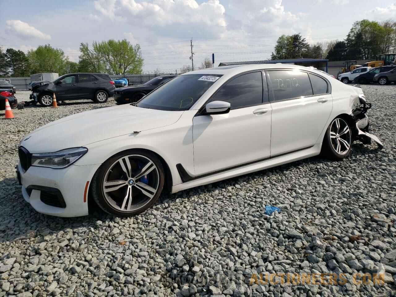 WBA7F0C30HGM21851 BMW 7 SERIES 2017