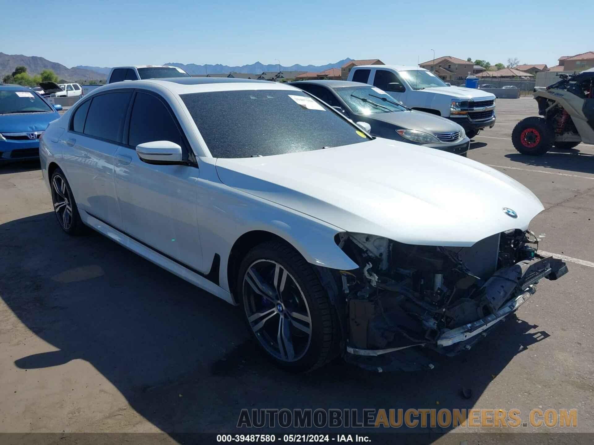 WBA7F0C35HGM21988 BMW 750I 2017