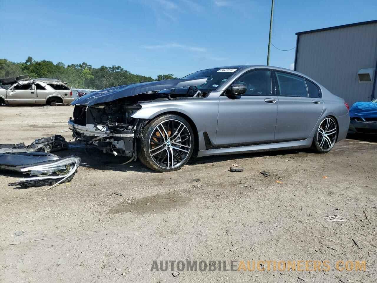 WBA7F0C38HGM22262 BMW 7 SERIES 2017