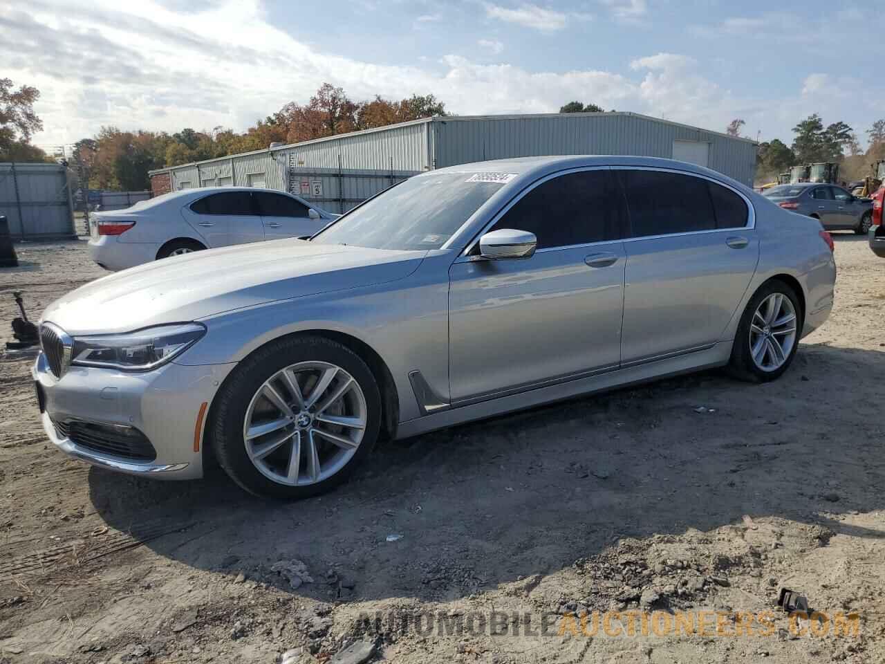 WBA7F0C50GGM20697 BMW 7 SERIES 2016