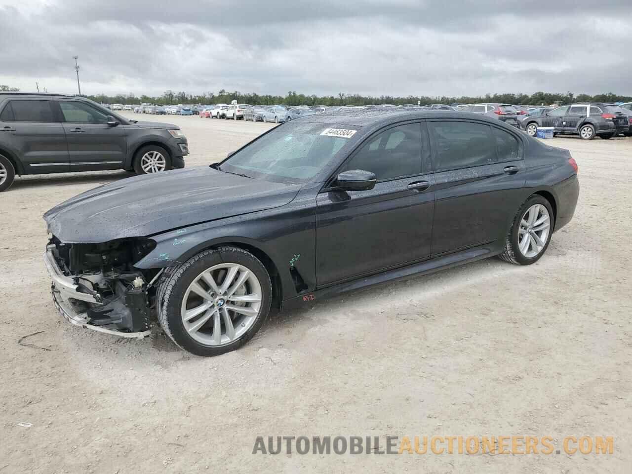 WBA7F0C53HGM20985 BMW 7 SERIES 2017