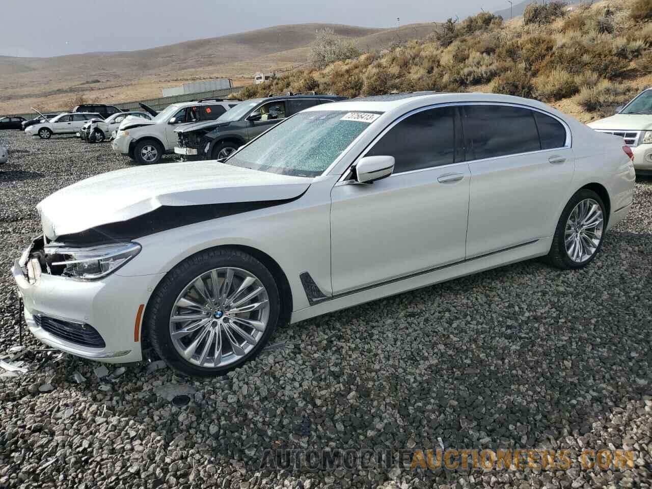 WBA7F0C56HGM21032 BMW 7 SERIES 2017