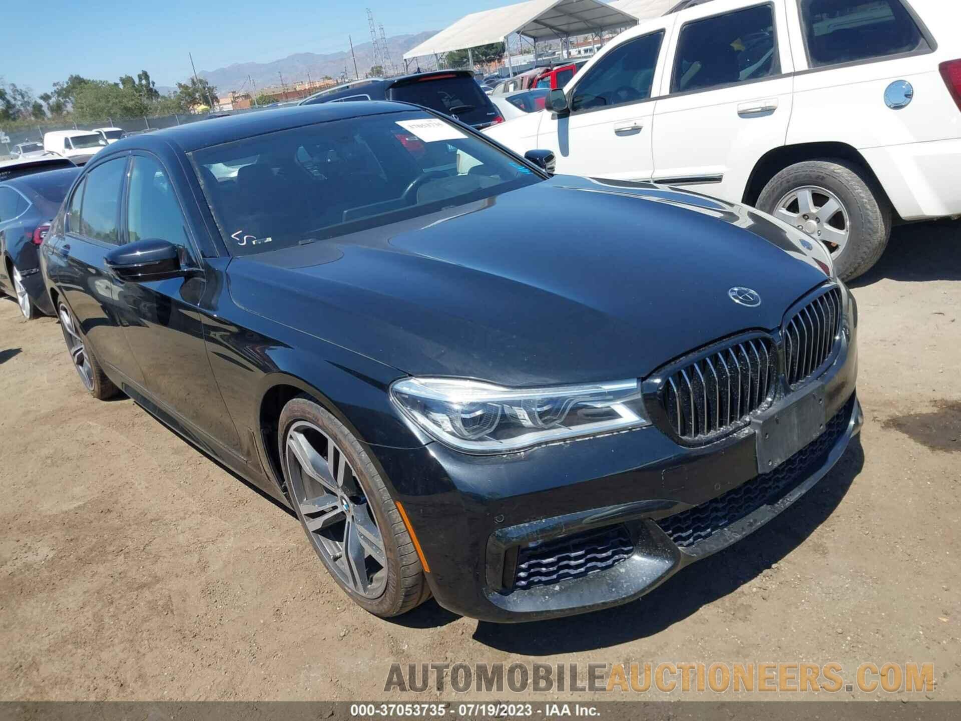 WBA7F0C56HGM21306 BMW 7 SERIES 2017