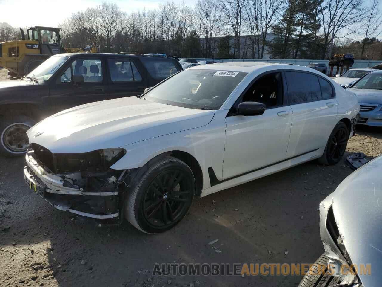 WBA7F2C30HG422882 BMW 7 SERIES 2017