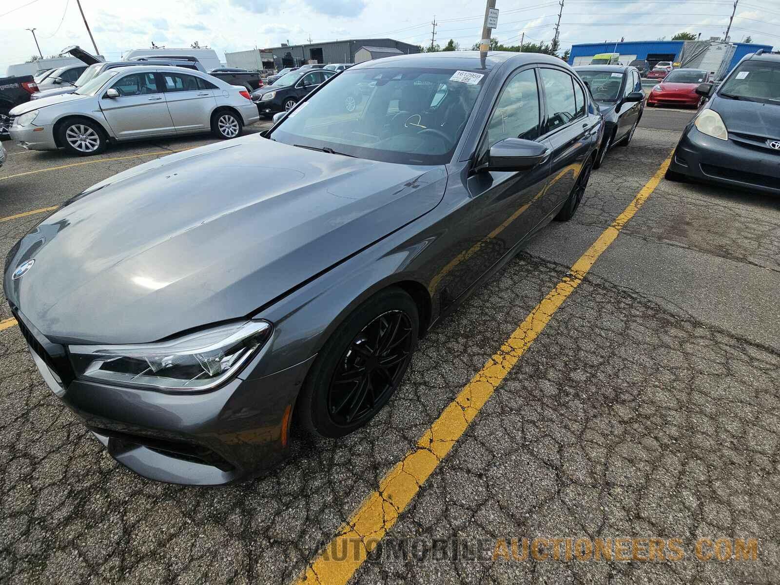 WBA7F2C51HG422116 BMW 7 Series 2017