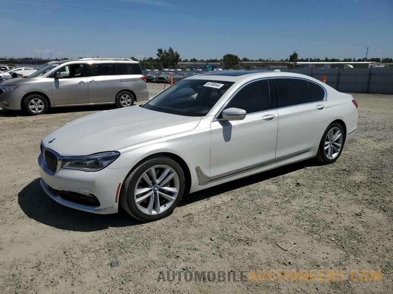 WBA7F2C55HG421633 BMW 7 SERIES 2017