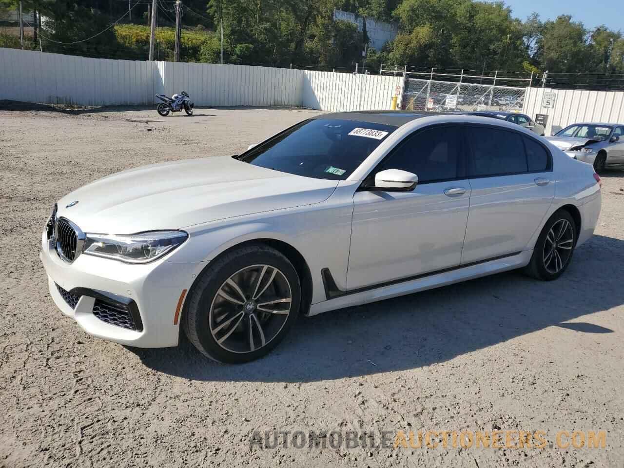 WBA7F2C56JG424823 BMW 7 SERIES 2018