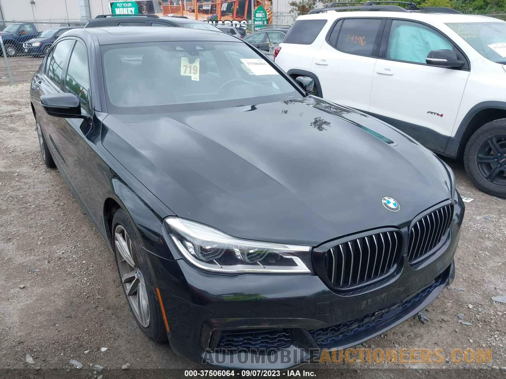 WBA7F2C59JG423617 BMW 7 SERIES 2018