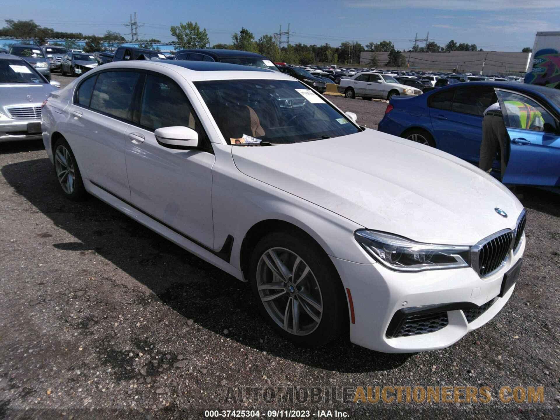 WBA7F2C59JG424699 BMW 7 SERIES 2018