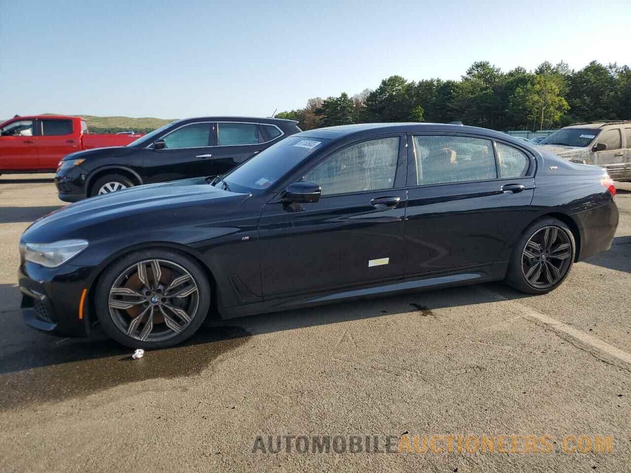 WBA7H6C58JG614706 BMW M7 2018