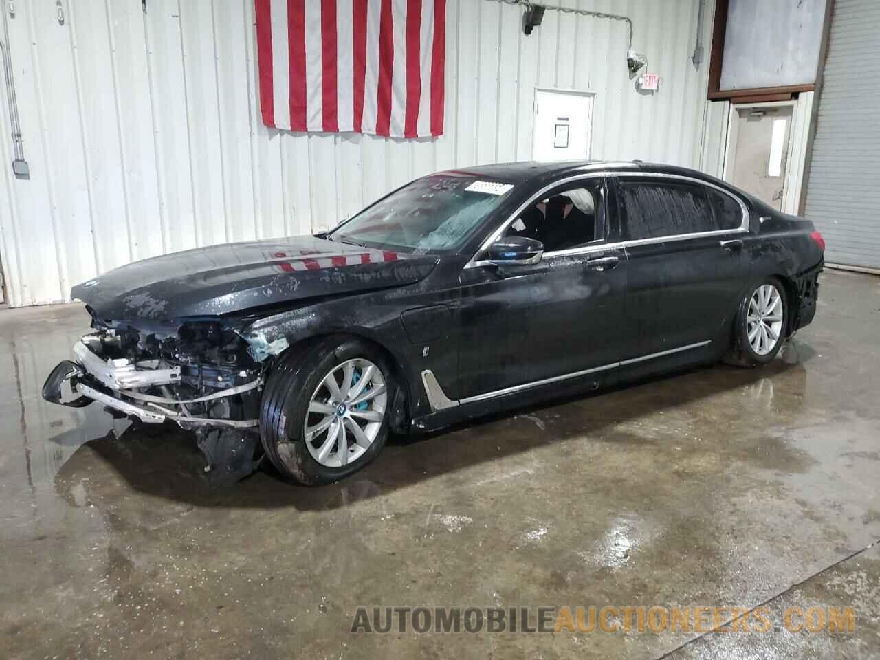 WBA7J2C32HG497792 BMW 7 SERIES 2017