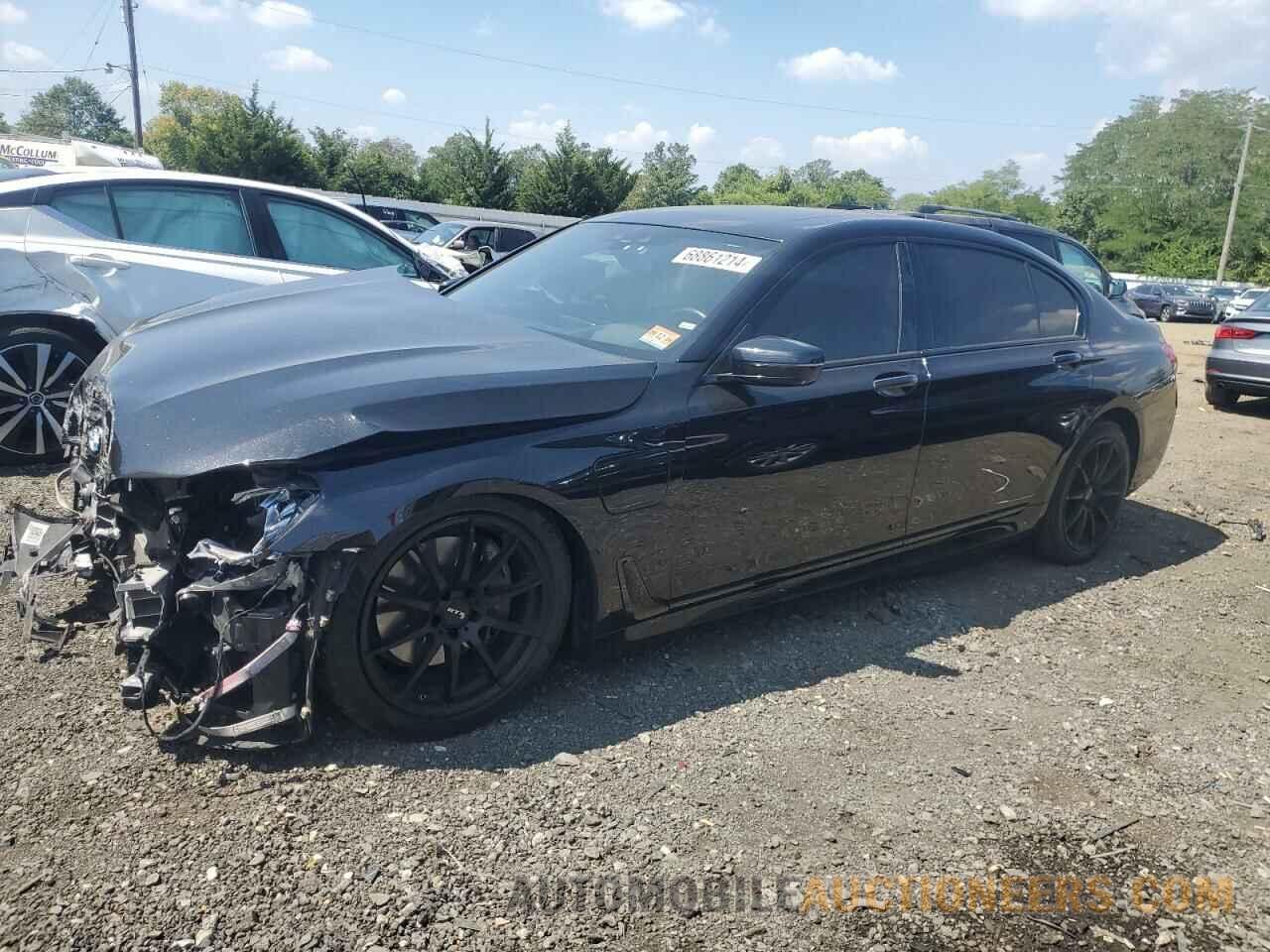 WBA7J2C32HG497906 BMW 7 SERIES 2017