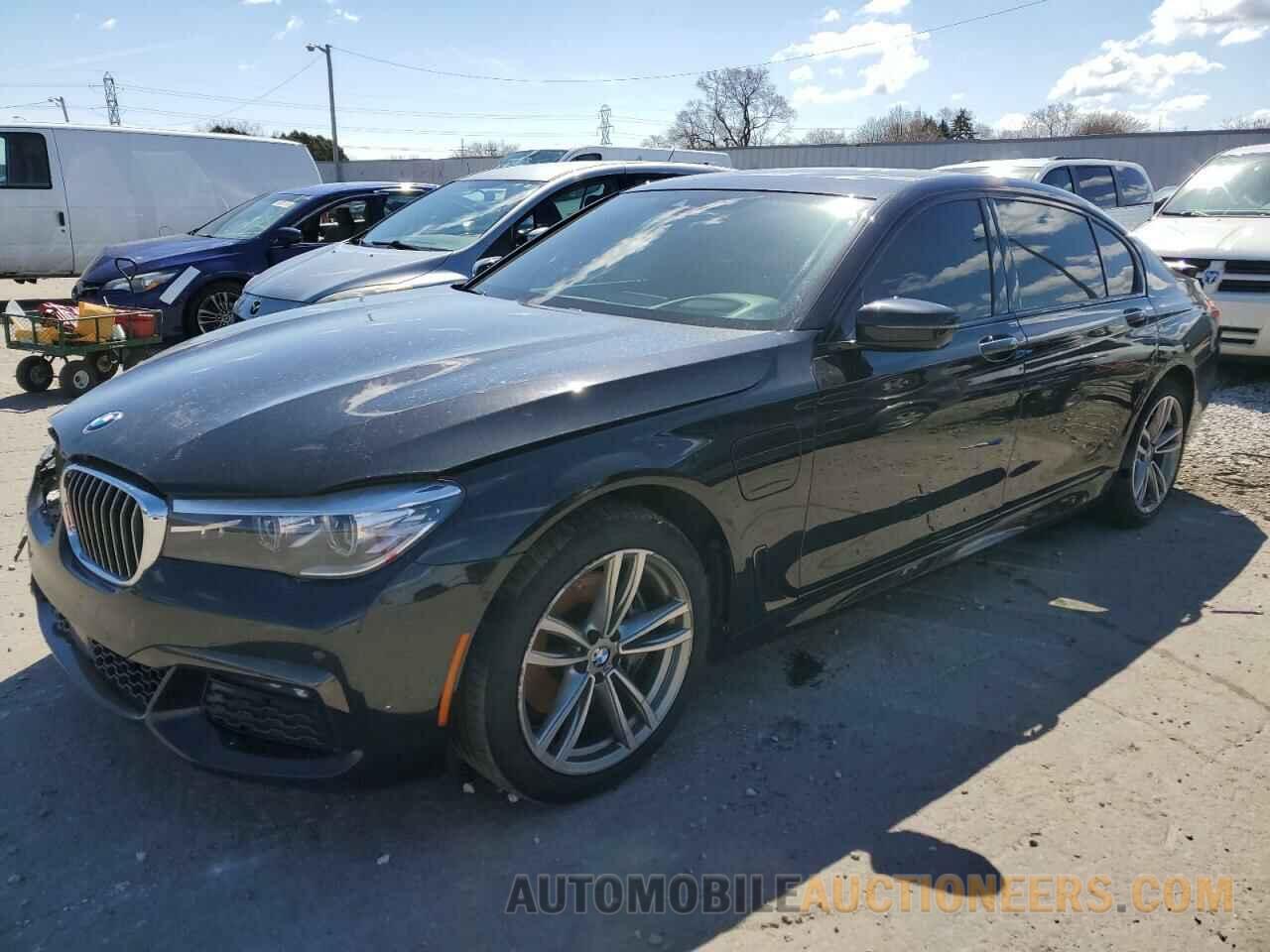 WBA7J2C33HG497980 BMW 7 SERIES 2017