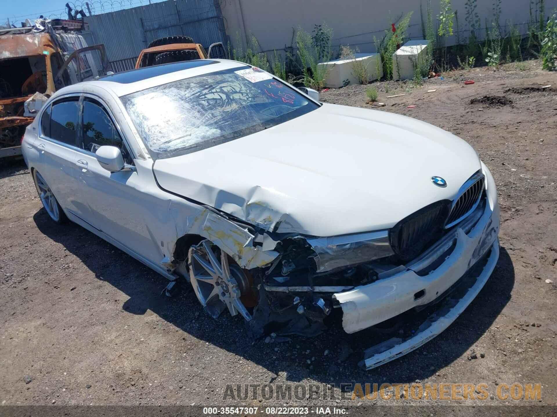 WBA7J2C59JG938275 BMW 7 SERIES 2018