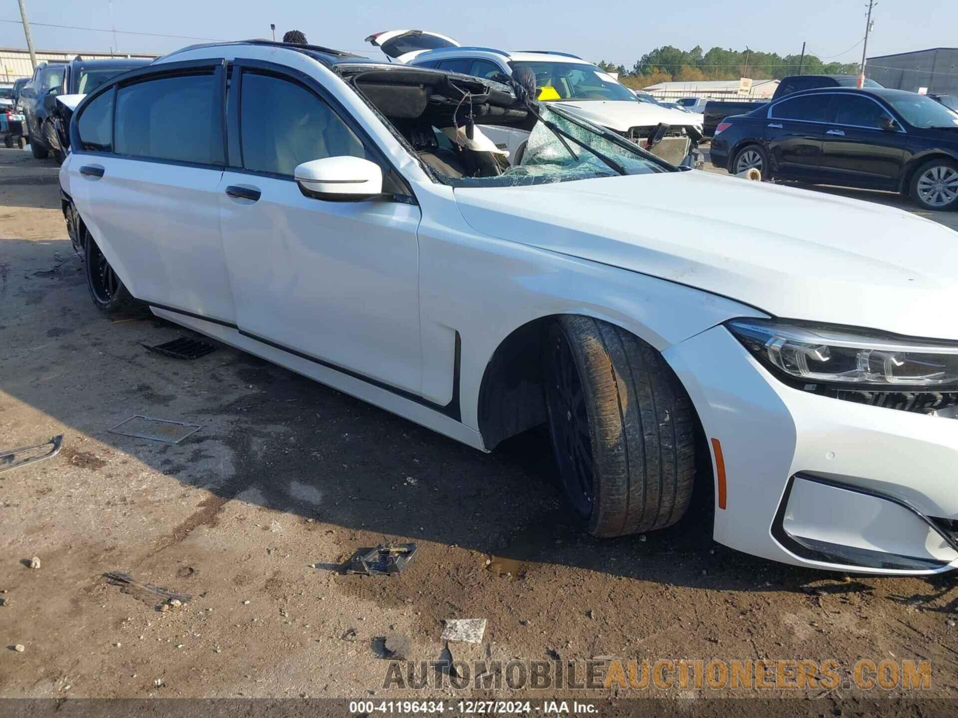 WBA7T2C05LGL17813 BMW 740I 2020