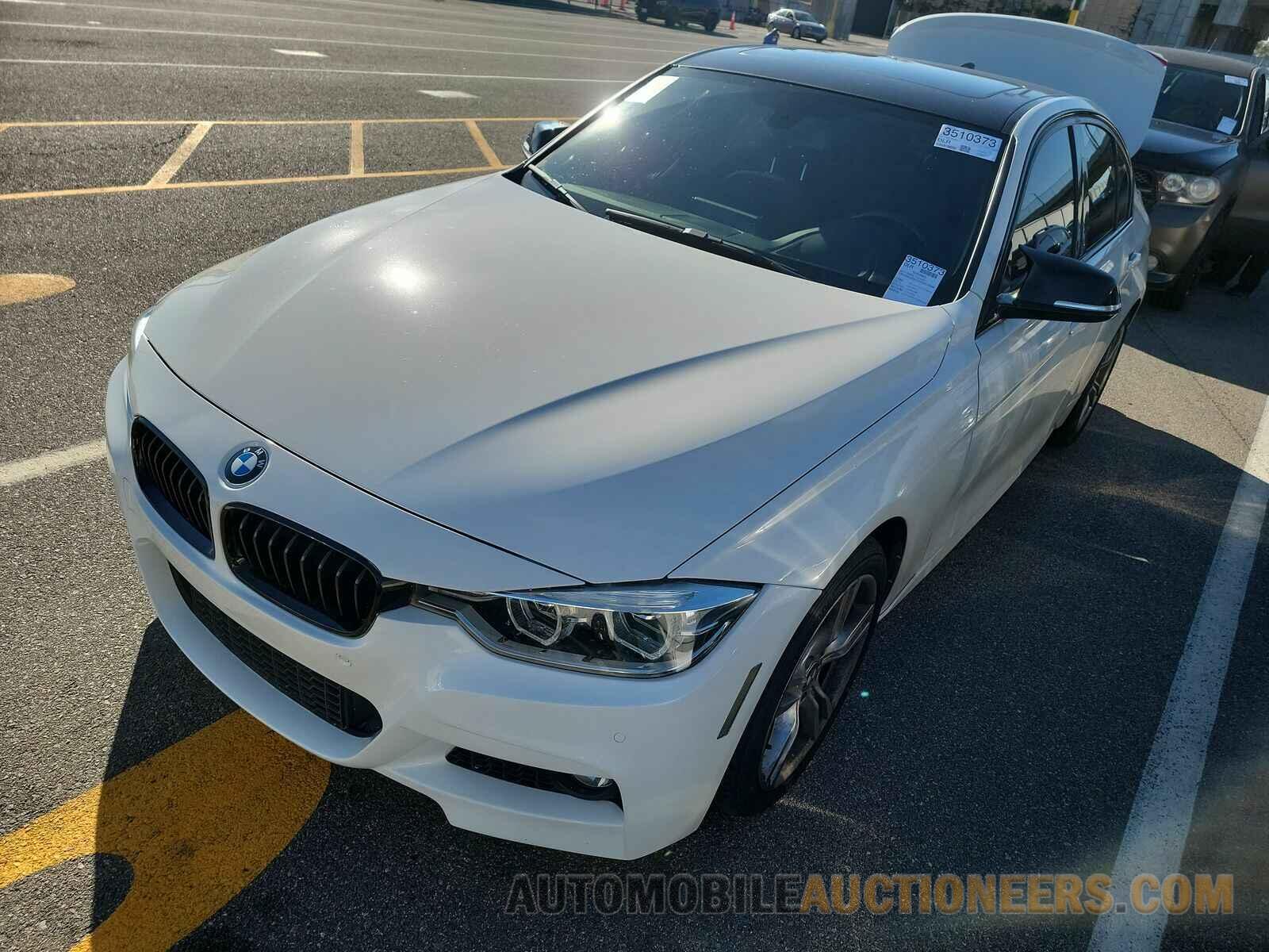 WBA8B9C5XHK676364 BMW 3 Series 2017