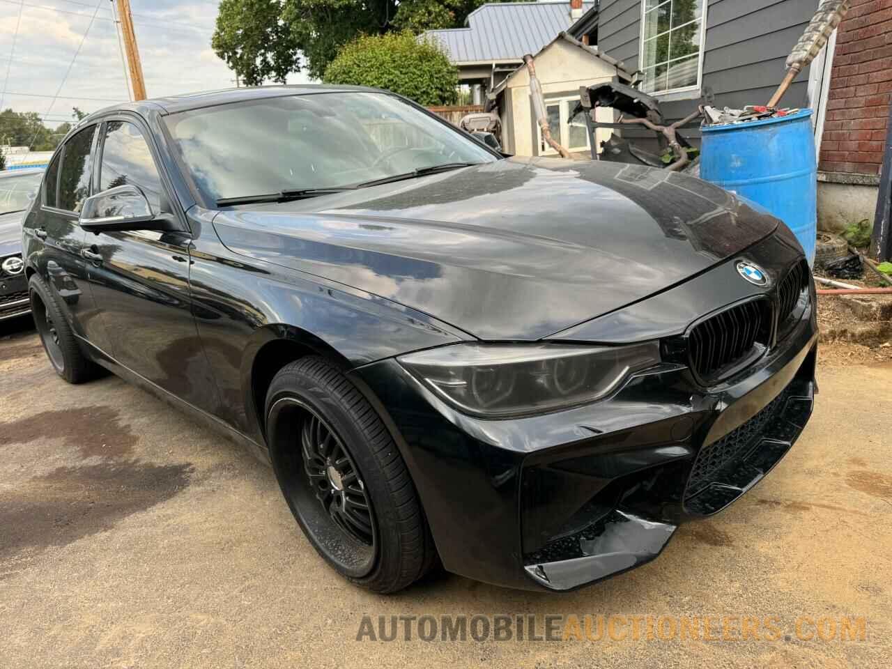 WBA8B9G58JNU99070 BMW 3 SERIES 2018