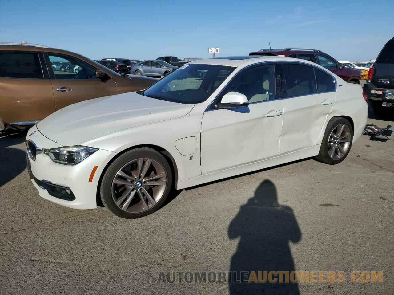 WBA8E1C34HA156772 BMW 3 SERIES 2017