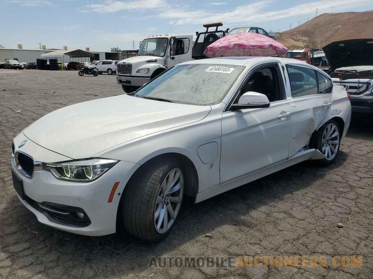 WBA8E1C55HK480356 BMW 3 SERIES 2017