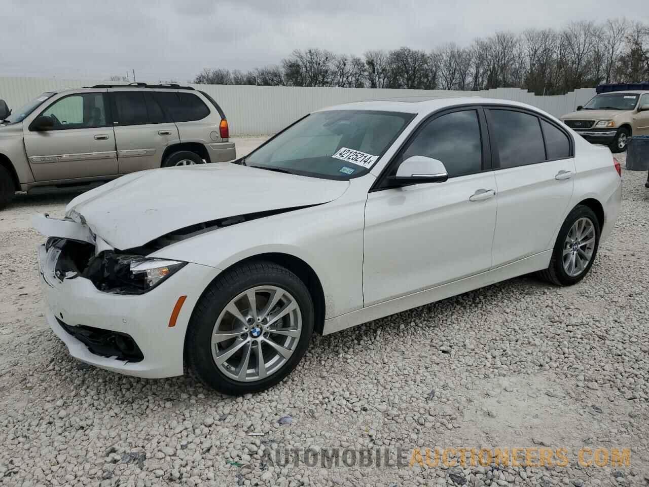 WBA8E1G33HNU15884 BMW 3 SERIES 2017