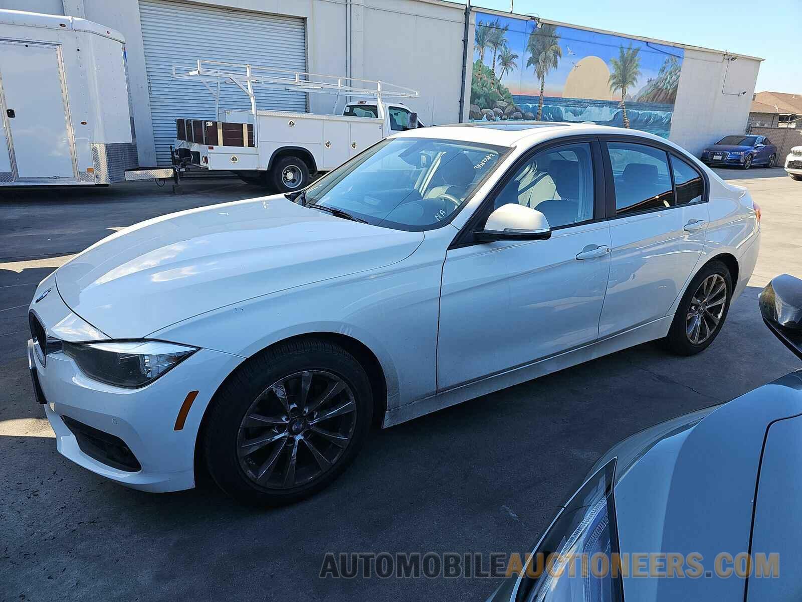 WBA8E1G35HNU16874 BMW 3 Series 2017