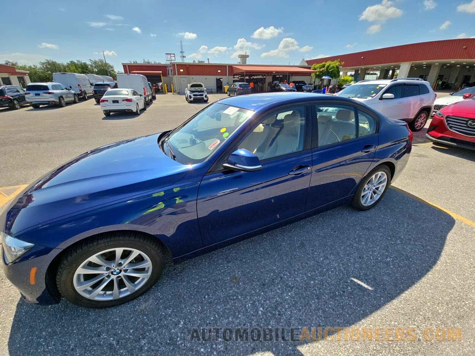 WBA8E1G39HNU18952 BMW 3 Series 2017