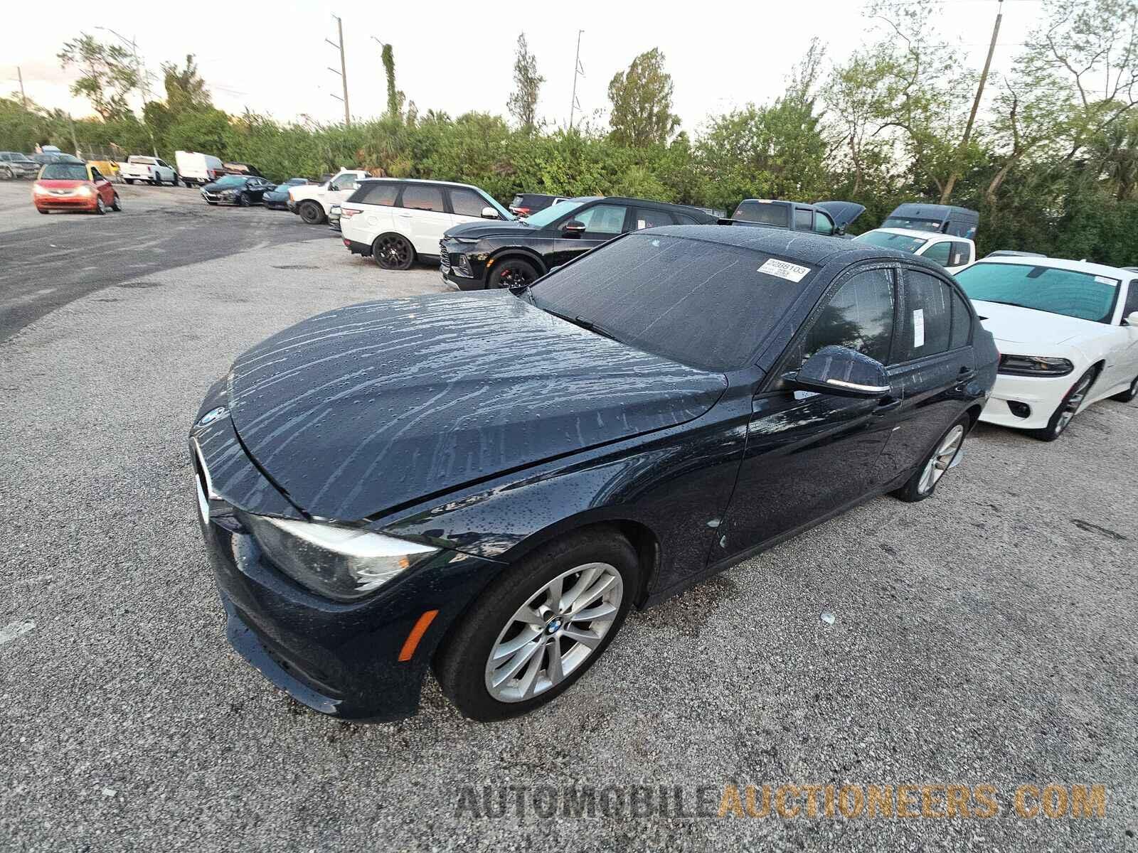 WBA8E1G50HNU13186 BMW 3 Series 2017