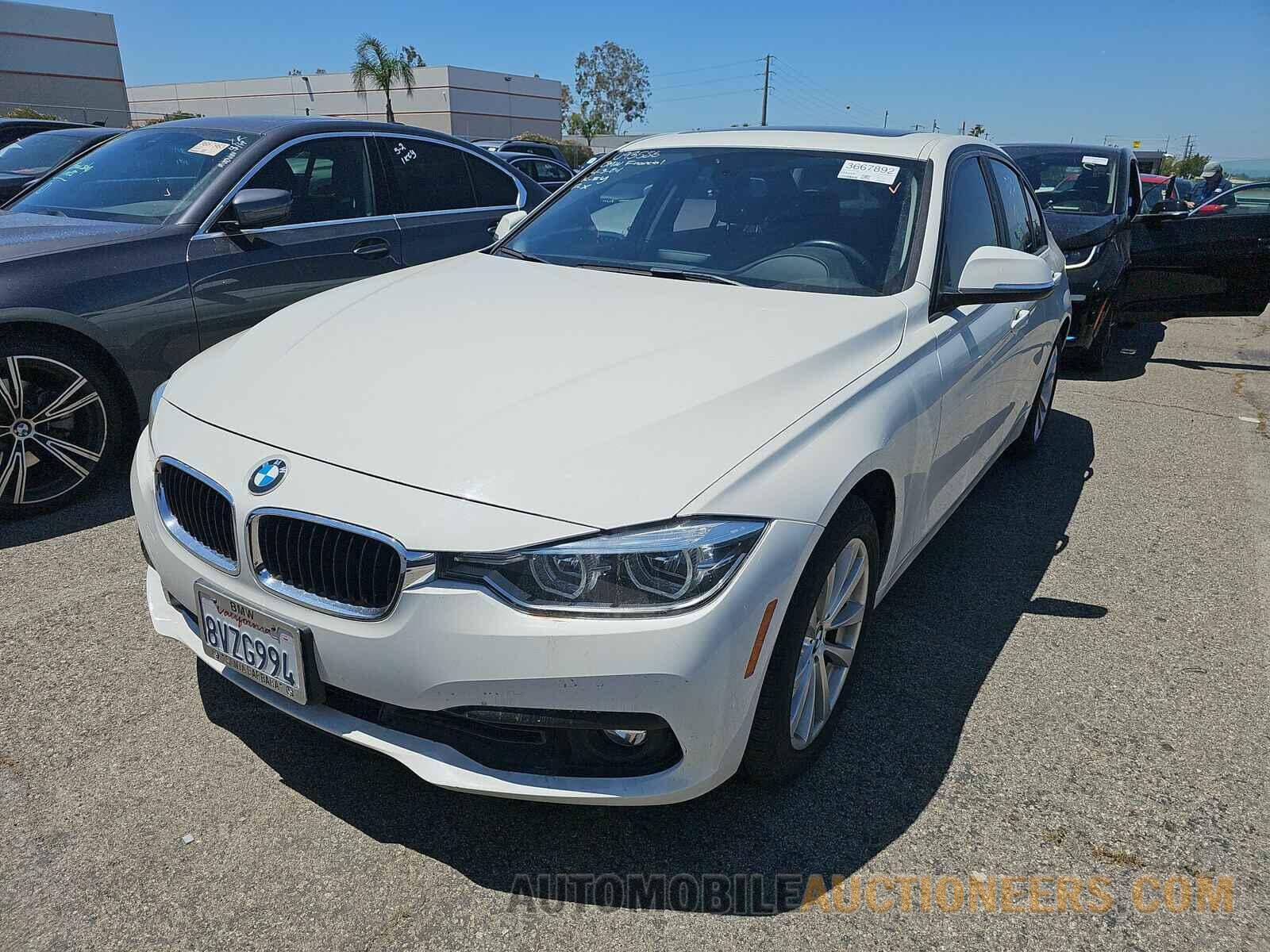 WBA8E1G51JNU93586 BMW 3 Series 2018